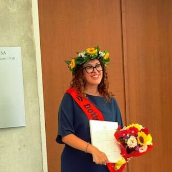 Angelica Viti si laurea con 110 studiando i Vigilanti